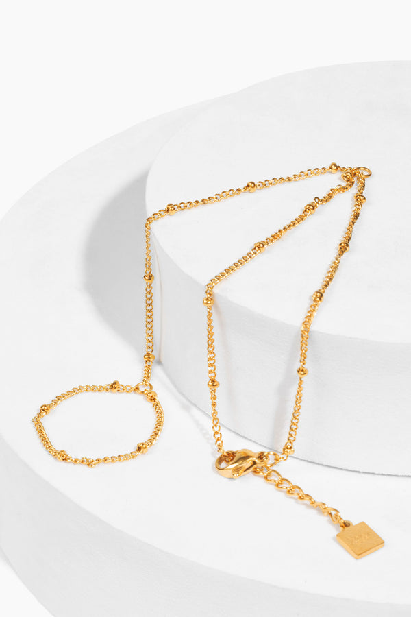 Gold Dotted Hand Chain 18k Gold Plated – Gold Hand Chain From Kenz Jewelry – Arabic Jewelry