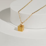 Gold Kaaba Necklace 18K Gold Plated – Elegant Spiritual Islamic Jewelry From Kenz Jewelry – Premium Arabic Jewelry