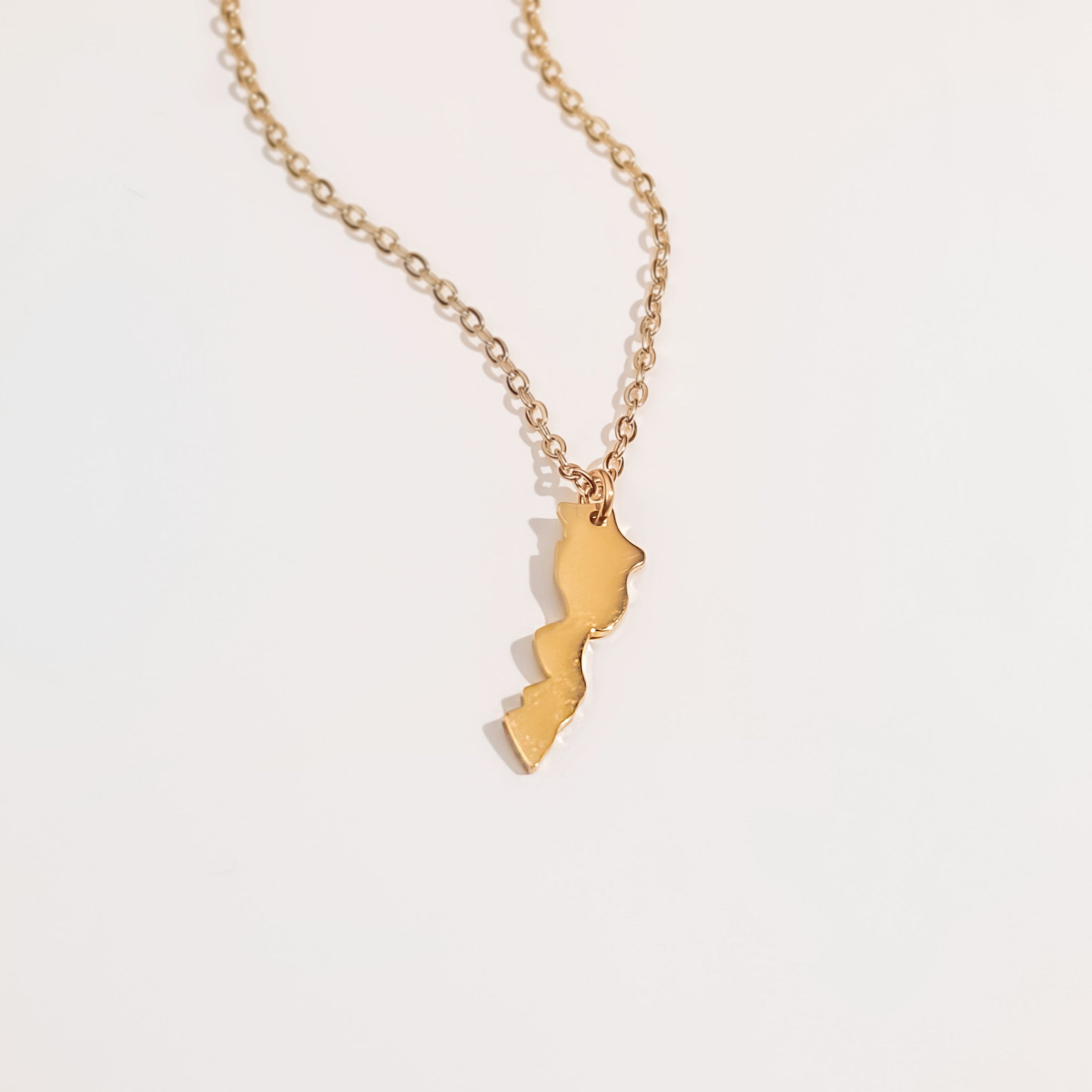 Morocco Map Pendant Necklace | Gold – Kenz Jewelry